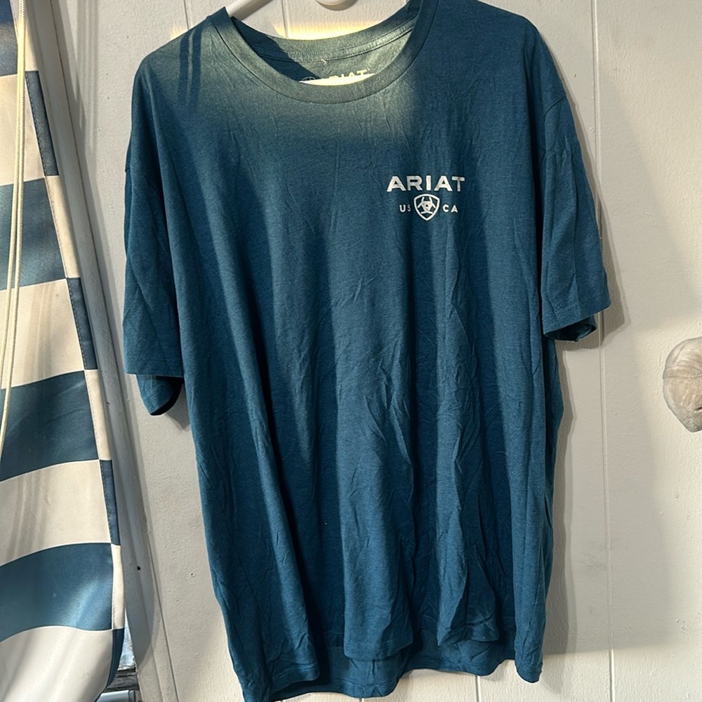 Men’s ariat t-shirt